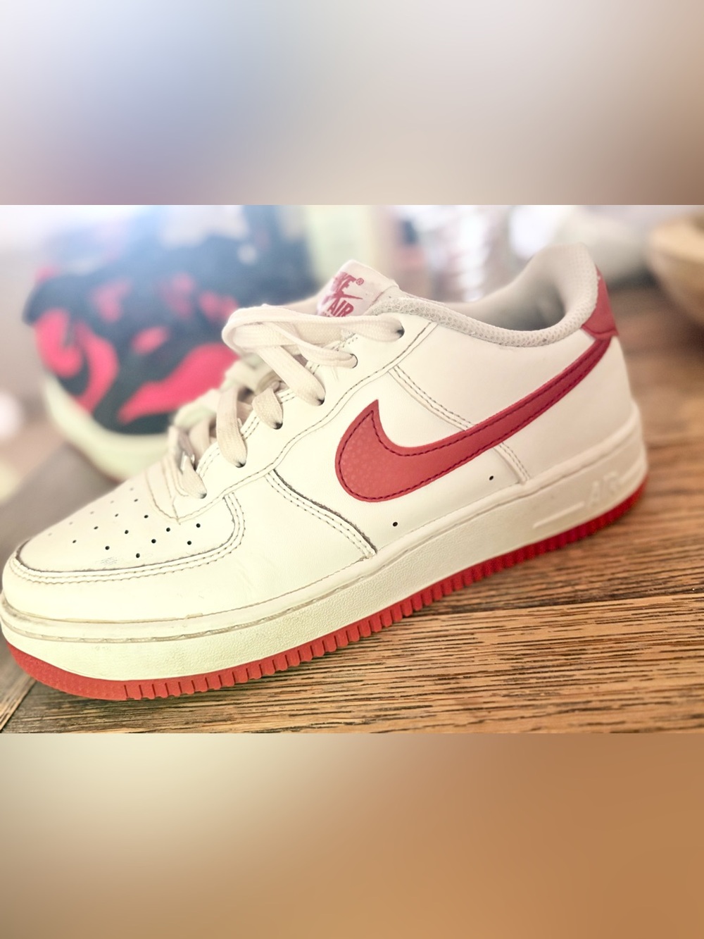 Nike White Red Sneaker Air force one Grade school boy